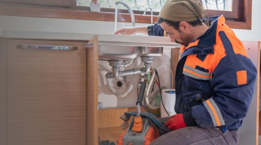 Professional bathroom faucet installation services in Shoshoni, WY